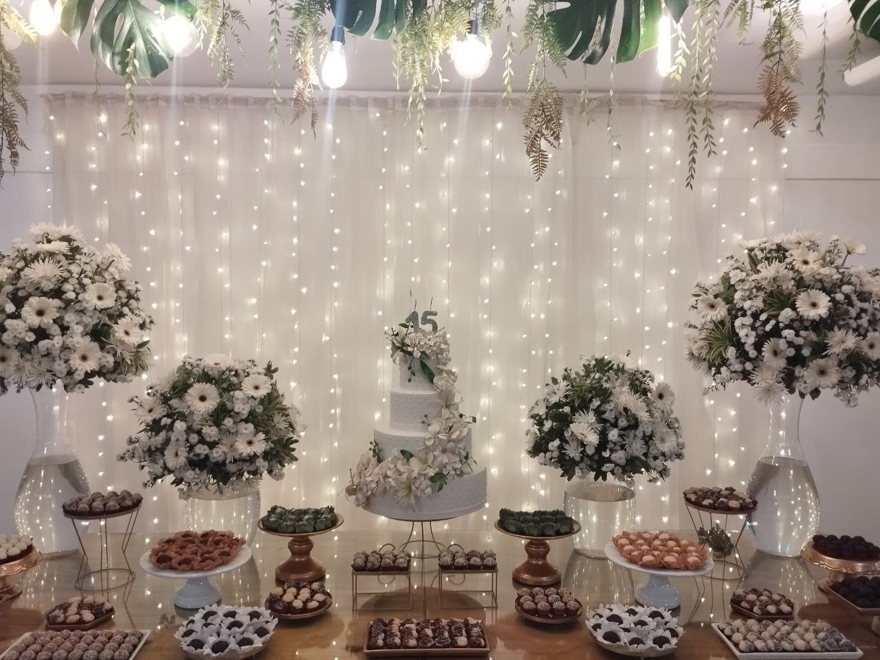 Mesa de doces para festa de 15 anos em Vitória ES