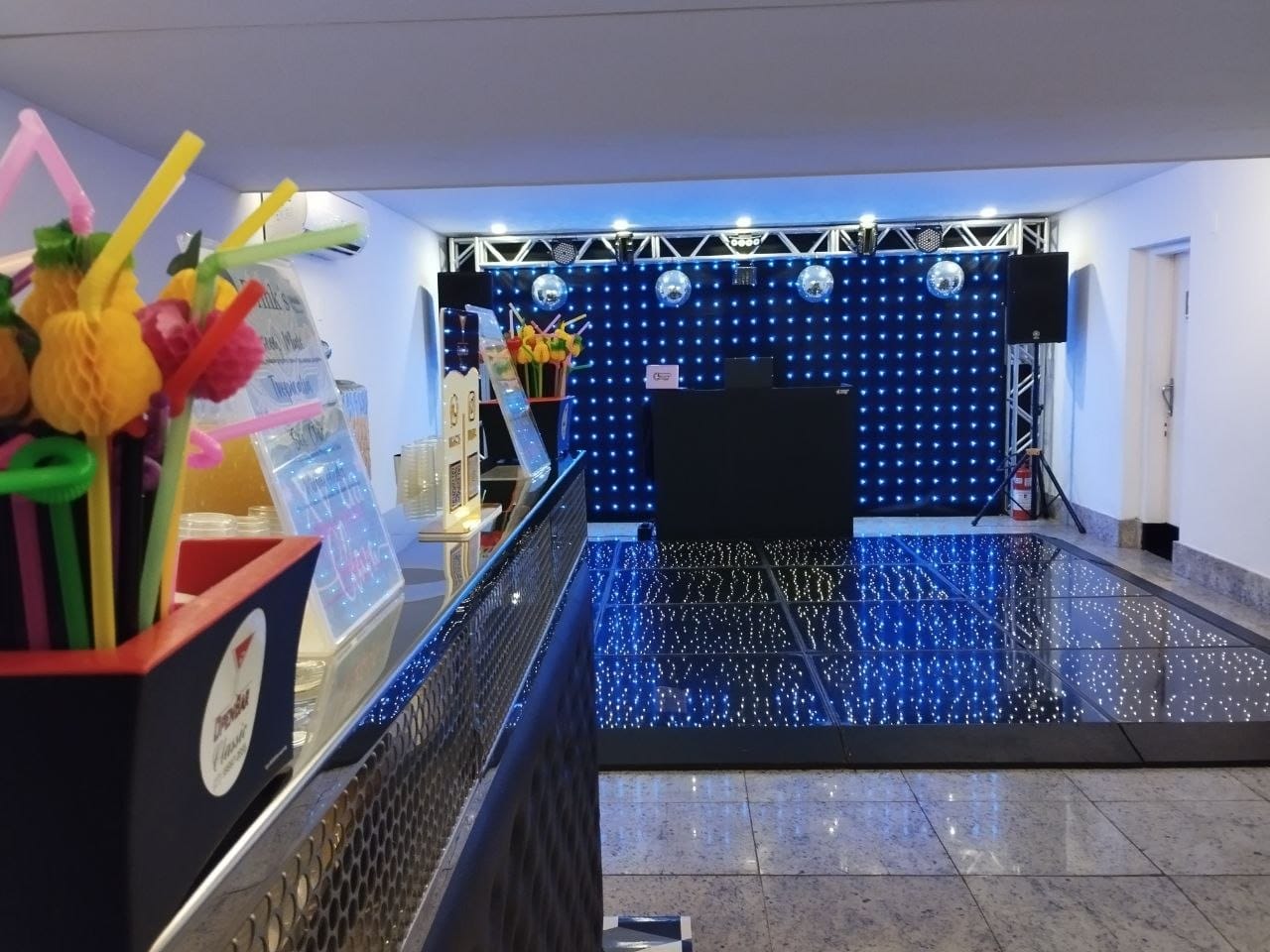 Pista de dança para eventos na Maison Orange Classique em Vitória ES